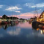 Haus Drei Schwestern, Ostseefeeling, am Strand